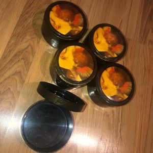 Set of jewelry organizers